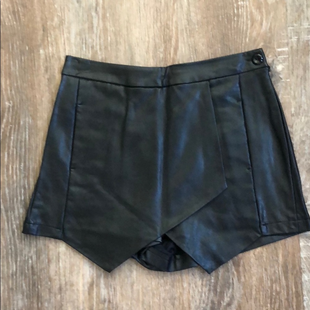 Leather Skort  Size: M